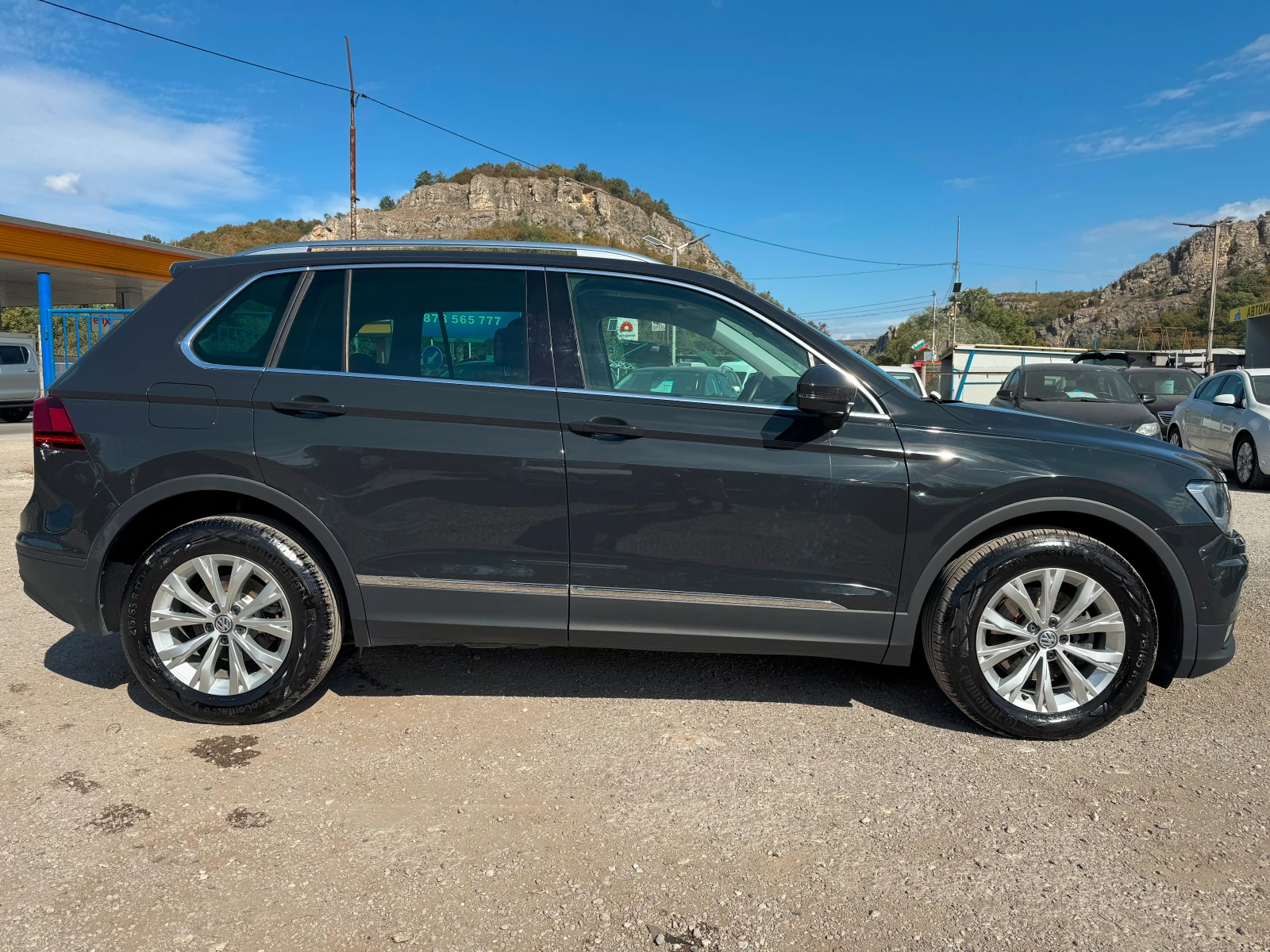 VW Tiguan 2.0tdi-150k.cДИСТРОНИК!САМОПАРКИРАНЕ!КАМЕРА!НАВИГ - изображение 7 | Auto.bg VW Tiguan 2.0tdi-150k.cДИСТРОНИК!САМОПАРКИРАНЕ!КАМЕРА!НАВИГ - изображение 7