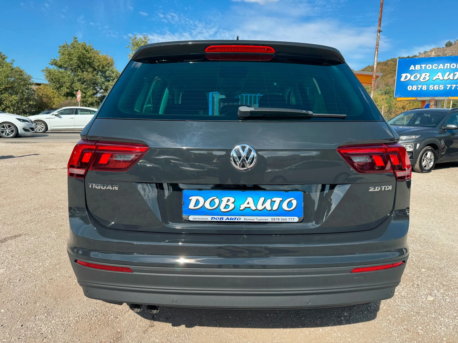 VW Tiguan 2.0tdi-150k.cДИСТРОНИК!САМОПАРКИРАНЕ!КАМЕРА!НАВИГ - изображение 5 | Auto.bg VW Tiguan 2.0tdi-150k.cДИСТРОНИК!САМОПАРКИРАНЕ!КАМЕРА!НАВИГ - изображение 5