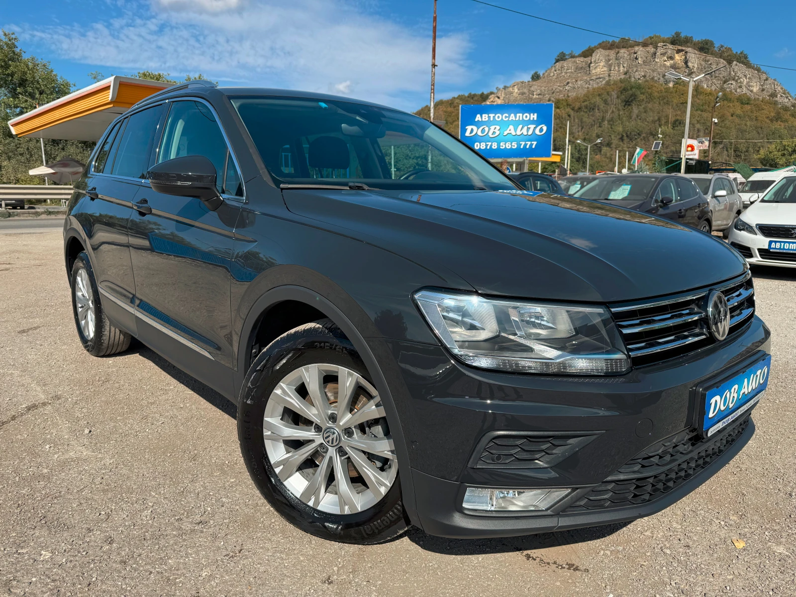 VW Tiguan 2.0tdi-150k.cДИСТРОНИК!САМОПАРКИРАНЕ!КАМЕРА!НАВИГ - изображение 8 | Auto.bg VW Tiguan 2.0tdi-150k.cДИСТРОНИК!САМОПАРКИРАНЕ!КАМЕРА!НАВИГ - изображение 8