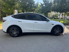 Tesla Model Y Dual Motor - 29999 € - 91569216 8 | Car24.bg Tesla Model Y Dual Motor - 29999 € - 91569216 8