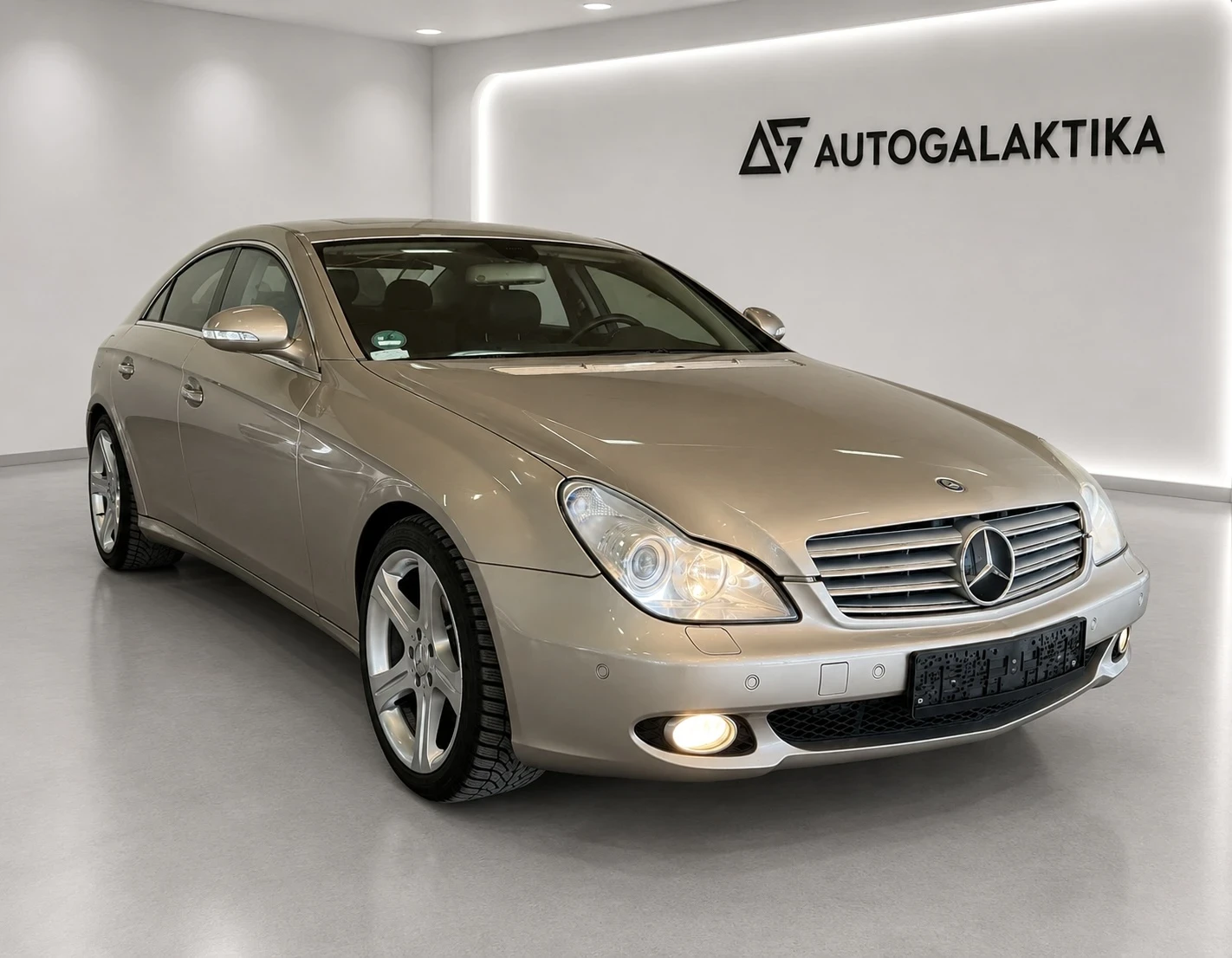Mercedes-Benz CLS 350 * Всички екстри* Сервизна История* На Пружини | Auto.bg — изображение 1 Mercedes-Benz CLS 350 * Всички екстри* Сервизна История* На Пружини | Auto.bg — изображение 1