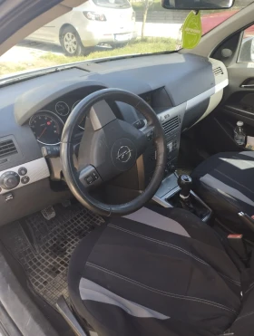 Opel Astra - 2000 € / 3911.66 лв. - 11204236 3 | Car24.bg Opel Astra - 2000 € / 3911.66 лв. - 11204236 3