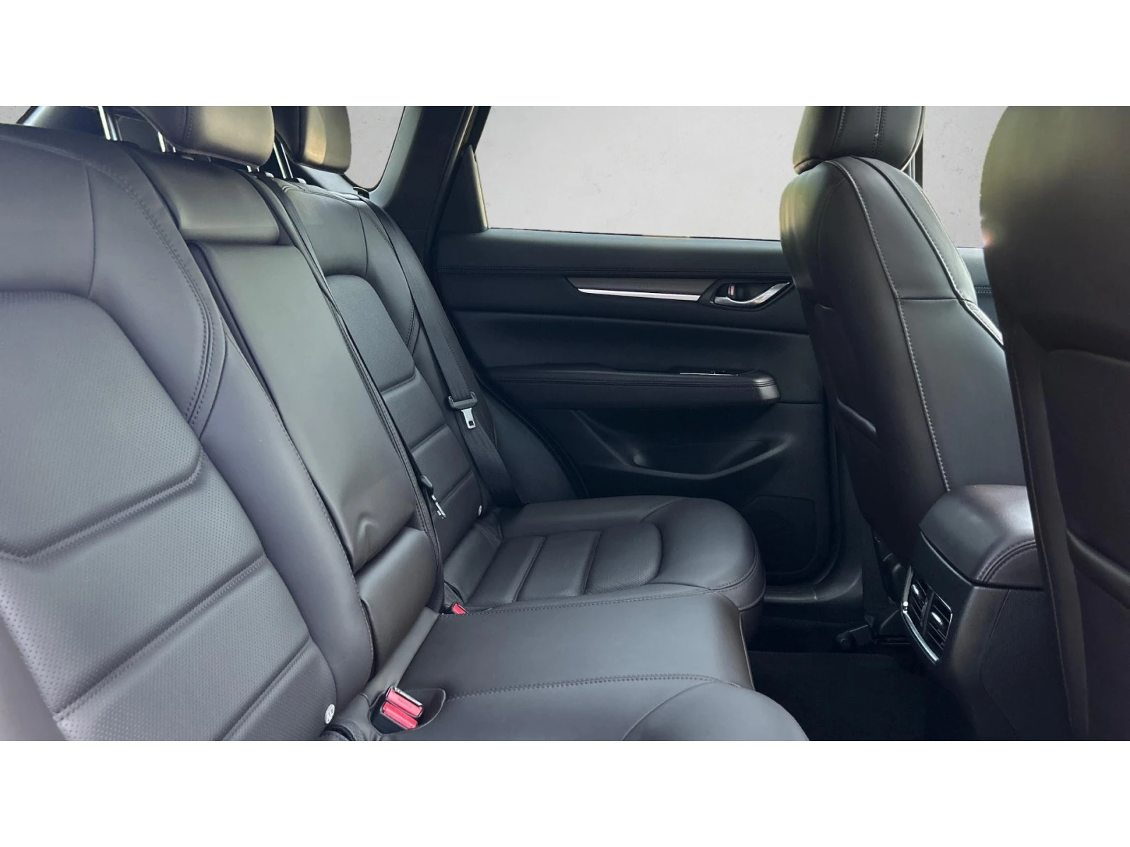 Mazda CX-5 2.5 AWD Takumi, Месечна вноска от 665 лв. - изображение 7 | Auto.bg Mazda CX-5 2.5 AWD Takumi, Месечна вноска от 665 лв. - изображение 7