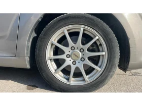 Toyota Corolla verso 2.2 D4D - 2600 € / 5085.16 лв. - 57641205 16 | Car24.bg Toyota Corolla verso 2.2 D4D - 2600 € / 5085.16 лв. - 57641205 16