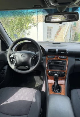 Mercedes-Benz C 180 Kompressor - 2300 € / 4498.41 лв. - 73511913 10 | Car24.bg Mercedes-Benz C 180 Kompressor - 2300 € / 4498.41 лв. - 73511913 10