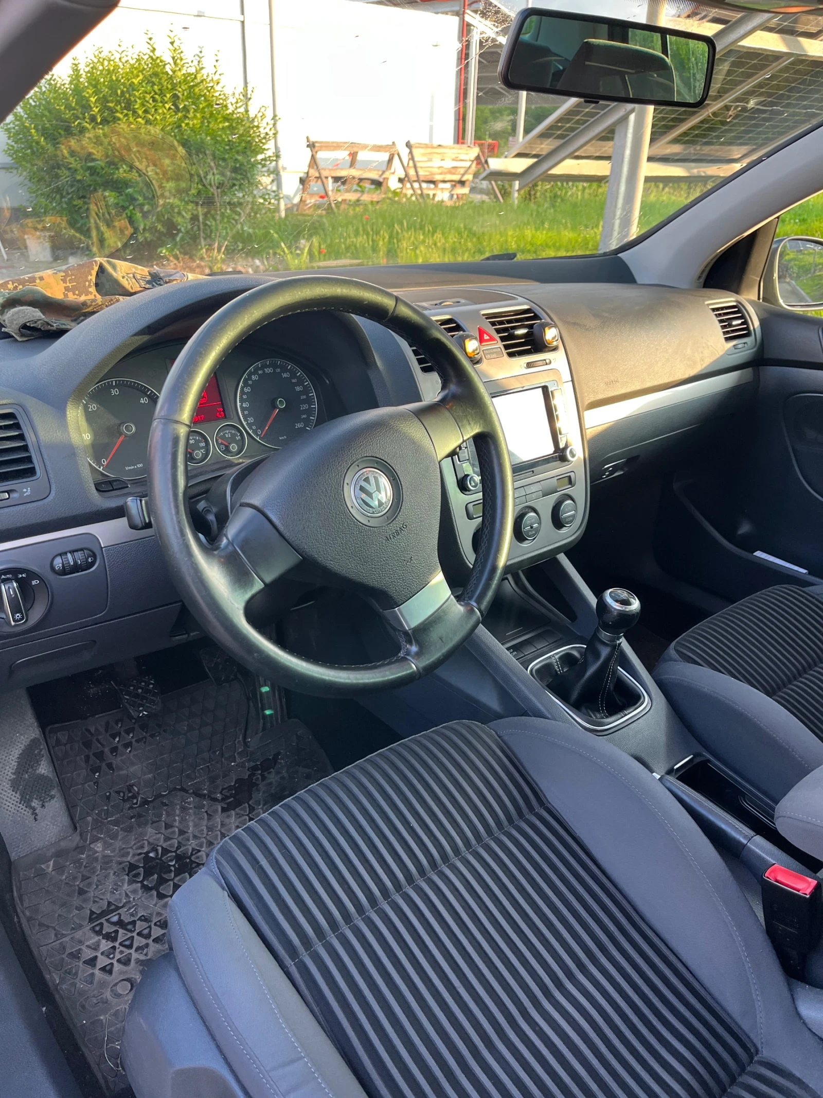 VW Golf 2.0TDI 4x4 - изображение 7 | Auto.bg VW Golf 2.0TDI 4x4 - изображение 7