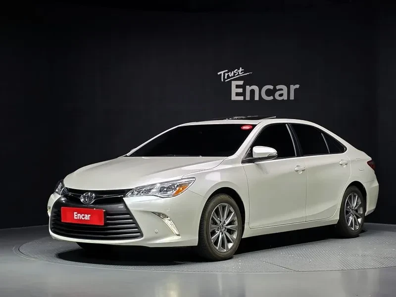 Toyota Camry 2.5/XLE/ШИБИДАХ/НАВИГАЦИЯ/ПОДГРЕВ НА СЕДАЛКИ | Auto.bg — изображение 1 Toyota Camry 2.5/XLE/ШИБИДАХ/НАВИГАЦИЯ/ПОДГРЕВ НА СЕДАЛКИ | Auto.bg — изображение 1
