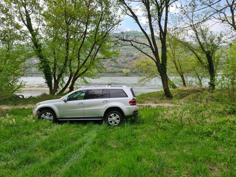 Mercedes-Benz GL 320 ПЪРВИ СОБСТВЕНИК 7места, печка - 15000 € - 91575265 1 | Car24.bg Mercedes-Benz GL 320 ПЪРВИ СОБСТВЕНИК 7места, печка - 15000 € - 91575265 1