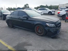 Снимка Mercedes-Benz C 63 A...