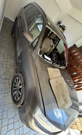 Audi Q7 3.0 Т Supercharger (Без челно стъкло и табло) - 12000 € / 23469.96 лв. - 32293889 3 | Car24.bg Audi Q7 3.0 Т Supercharger (Без челно стъкло и табло) - 12000 € / 23469.96 лв. - 32293889 3