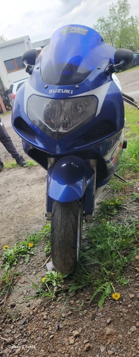 Suzuki Gsxr 600 k1 | Auto.bg — изображение 7 Suzuki Gsxr 600 k1 | Auto.bg — изображение 7