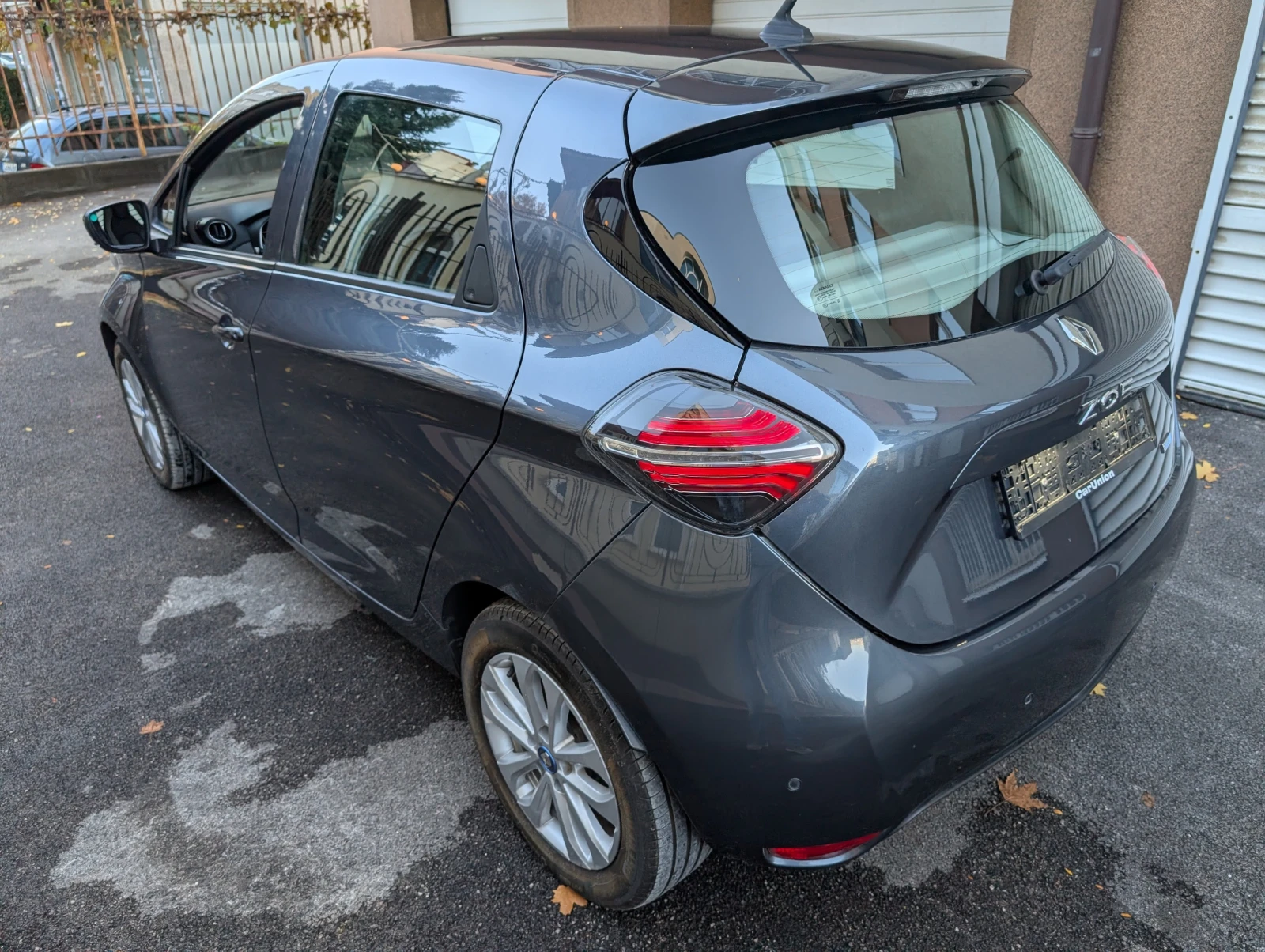 Renault Zoe 52kWh_CCS_Камера_Пред/Зад.пактр_SoH 96%_Сертиф - изображение 6 | Auto.bg Renault Zoe 52kWh_CCS_Камера_Пред/Зад.пактр_SoH 96%_Сертиф - изображение 6