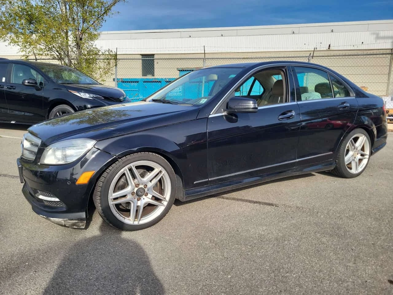 Mercedes-Benz C 350 * 4MATIC * CARFAX * ОПЦИЯ ЗА ФИНАНСИРАНЕ * | Auto.bg — изображение 1 Mercedes-Benz C 350 * 4MATIC * CARFAX * ОПЦИЯ ЗА ФИНАНСИРАНЕ * | Auto.bg — изображение 1