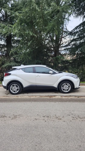 Toyota C-HR - Car24.bg Toyota C-HR