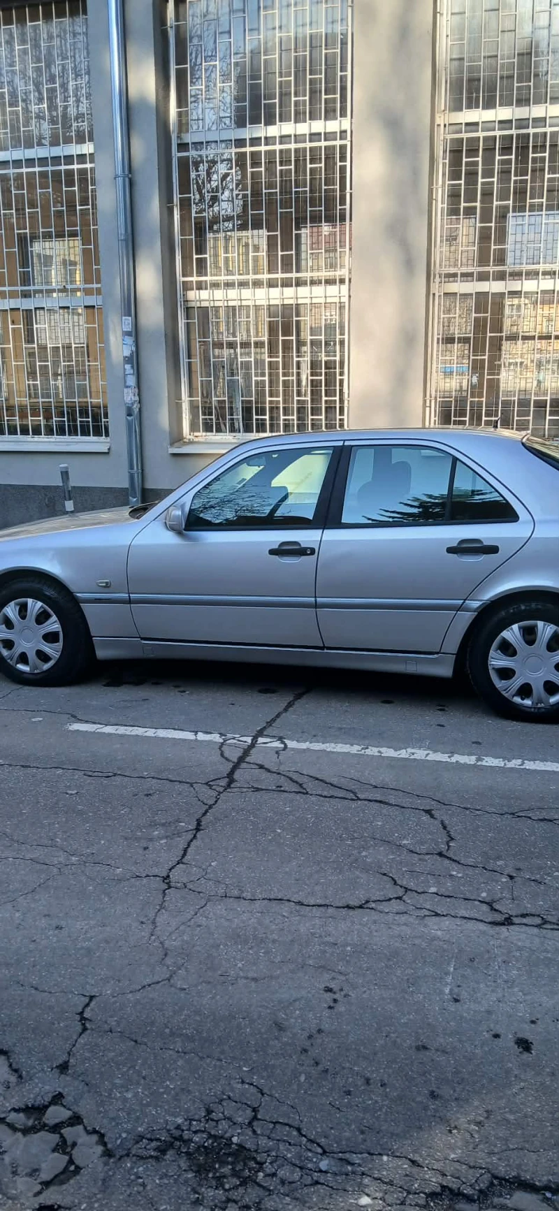 Mercedes-Benz 200 C Compressor - 1750 € / 3422.70 лв. - 74018390 1 | Car24.bg Mercedes-Benz 200 C Compressor - 1750 € / 3422.70 лв. - 74018390 1