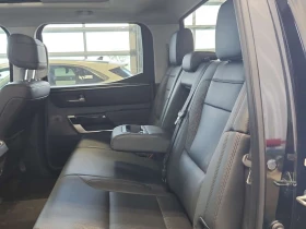 Toyota Tundra LIMITED HYBRID CREW CAB SHORT BED | Auto.bg — изображение 12 Toyota Tundra LIMITED HYBRID CREW CAB SHORT BED | Auto.bg — изображение 12