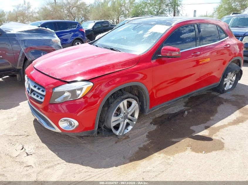 Mercedes-Benz GLA 250 4MATIC ФИКСИРАНА ЦЕНА! ПОДГРЕВ/ПАНОРАМА/ПАМЕТ - изображение 3 | Auto.bg Mercedes-Benz GLA 250 4MATIC ФИКСИРАНА ЦЕНА! ПОДГРЕВ/ПАНОРАМА/ПАМЕТ - изображение 3