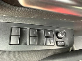 Toyota Corolla 1.8 хибрид | Auto.bg — изображение 8 Toyota Corolla 1.8 хибрид | Auto.bg — изображение 8