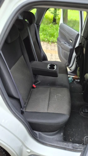 Mitsubishi ASX 2.2 DiD Automatic 4x4 - 6750 € / 13201.85 лв. - 89290984 5 | Car24.bg Mitsubishi ASX 2.2 DiD Automatic 4x4 - 6750 € / 13201.85 лв. - 89290984 5