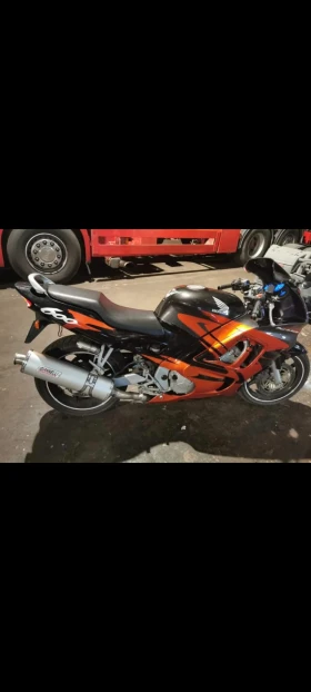 Honda Cbr CBR 600 | Auto.bg — изображение 6 Honda Cbr CBR 600 | Auto.bg — изображение 6