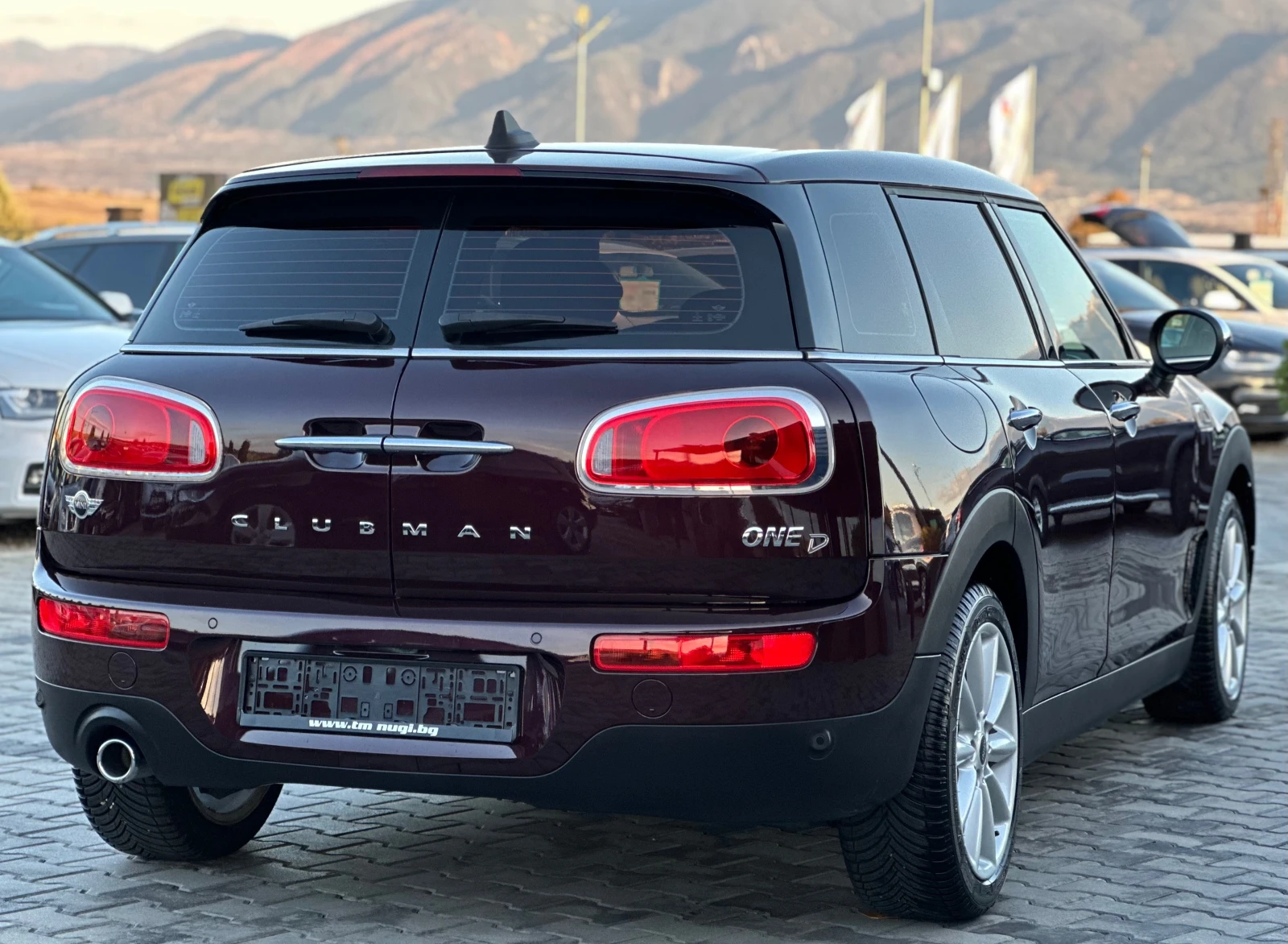 Mini Clubman AVTOMATIK* 1.5D* NAVI* KEYLESS* TOP*  - изображение 6 | Auto.bg Mini Clubman AVTOMATIK* 1.5D* NAVI* KEYLESS* TOP*  - изображение 6