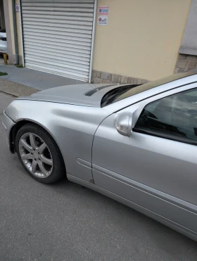 Mercedes-Benz C 200 Compressor | Auto.bg — изображение 6 Mercedes-Benz C 200 Compressor | Auto.bg — изображение 6