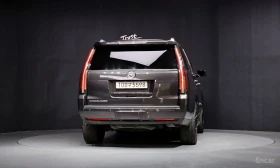 Cadillac Escalade 6.2* V8* ОБДУХВАНЕ* ДИГИТАЛНО* ТАБЛО* 360КАМЕРА* | Auto.bg — изображение 4 Cadillac Escalade 6.2* V8* ОБДУХВАНЕ* ДИГИТАЛНО* ТАБЛО* 360КАМЕРА* | Auto.bg — изображение 4