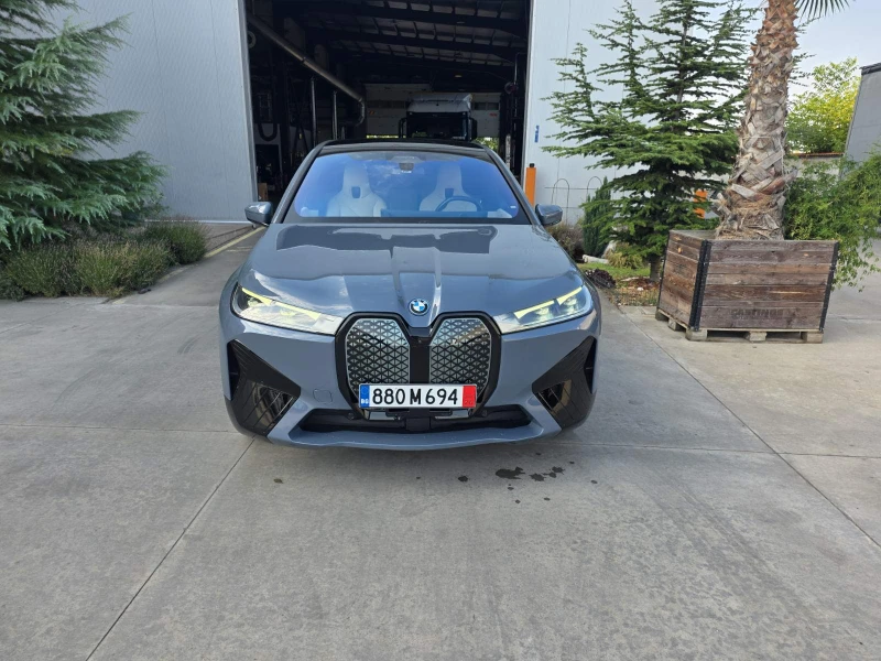 BMW iX 50 - 47700 € - 77152312 1 | Car24.bg BMW iX 50 - 47700 € - 77152312 1