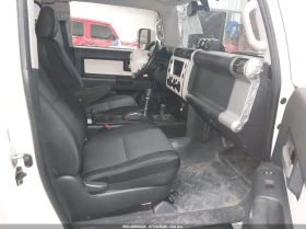 Toyota Fj cruiser 2014 FJ Cruiser 4x4 | Auto.bg — изображение 5 Toyota Fj cruiser 2014 FJ Cruiser 4x4 | Auto.bg — изображение 5