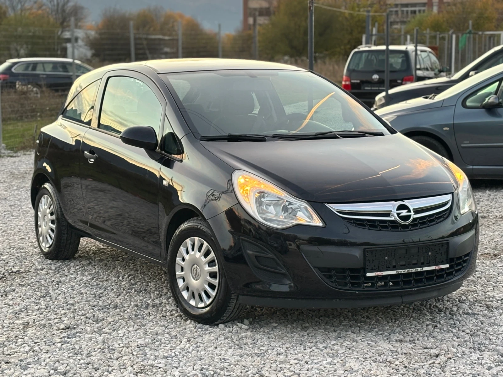 Opel Corsa 1.4Бензин/2011г/133хил км - изображение 2 | Auto.bg Opel Corsa 1.4Бензин/2011г/133хил км - изображение 2