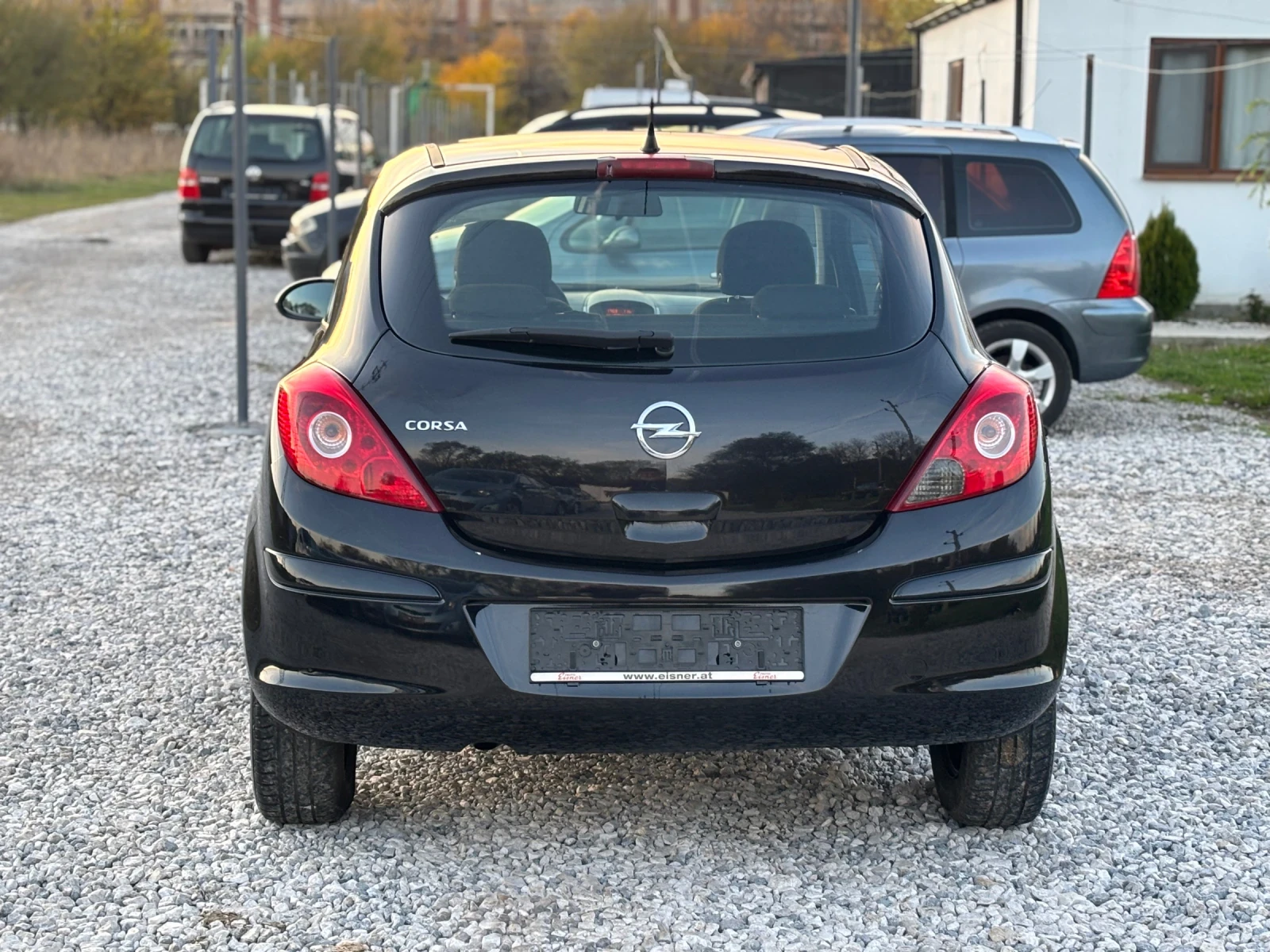 Opel Corsa 1.4Бензин/2011г/133хил км - изображение 4 | Auto.bg Opel Corsa 1.4Бензин/2011г/133хил км - изображение 4