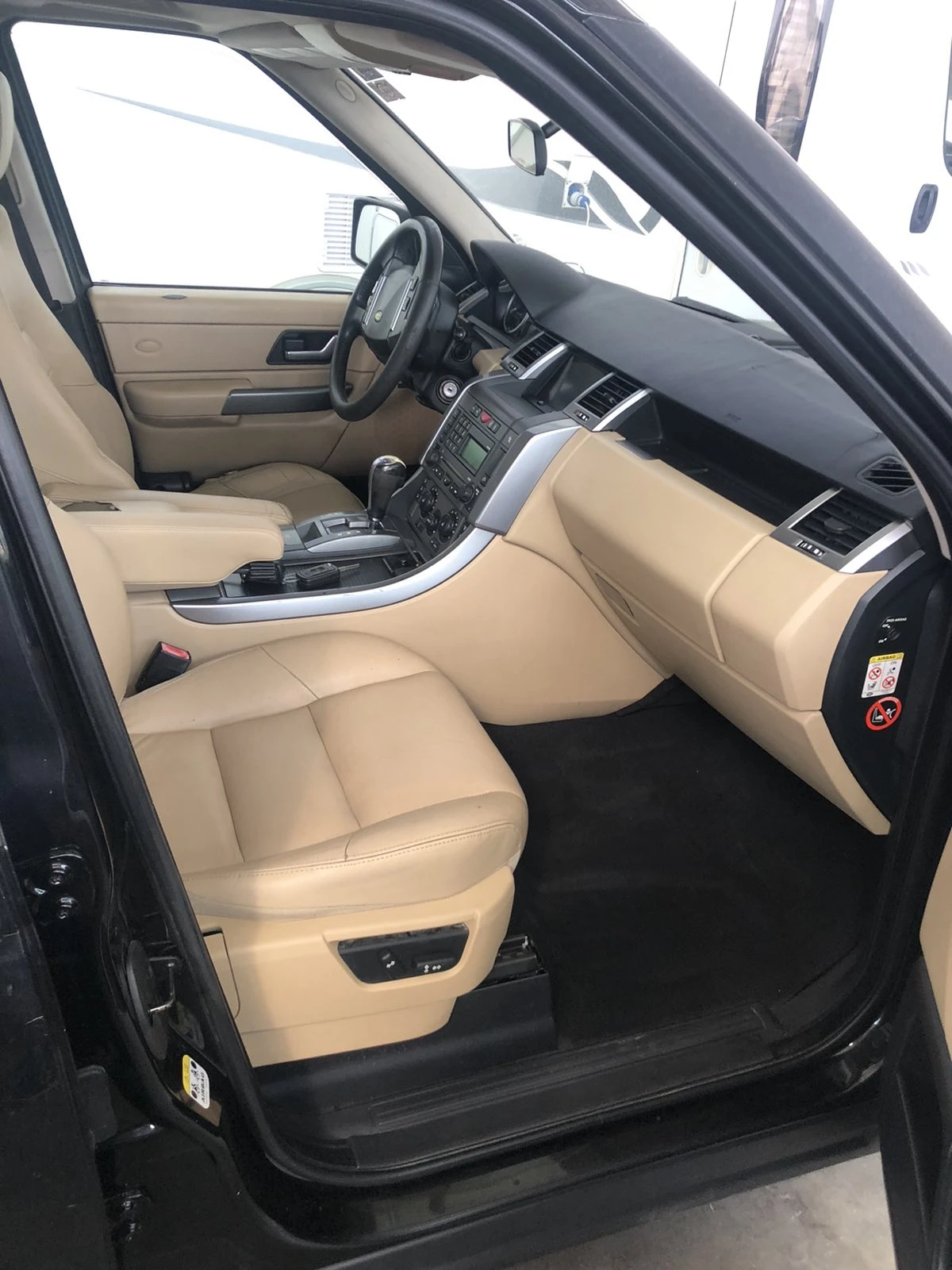 Land Rover Range Rover Sport 2.7 дизел - изображение 4 | Auto.bg Land Rover Range Rover Sport 2.7 дизел - изображение 4