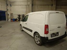 Peugeot Partner 1.6 XDI - 7500 лв. / 3834.69 € - 32356238 4 | Car24.bg Peugeot Partner 1.6 XDI - 7500 лв. / 3834.69 € - 32356238 4