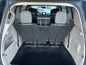 Lancia Voyager 2.8-174 к.с.-Автоматик 7 места - 13900 лв. / 7106.96 € - 48113739 7 | Car24.bg Lancia Voyager 2.8-174 к.с.-Автоматик 7 места - 13900 лв. / 7106.96 € - 48113739 7