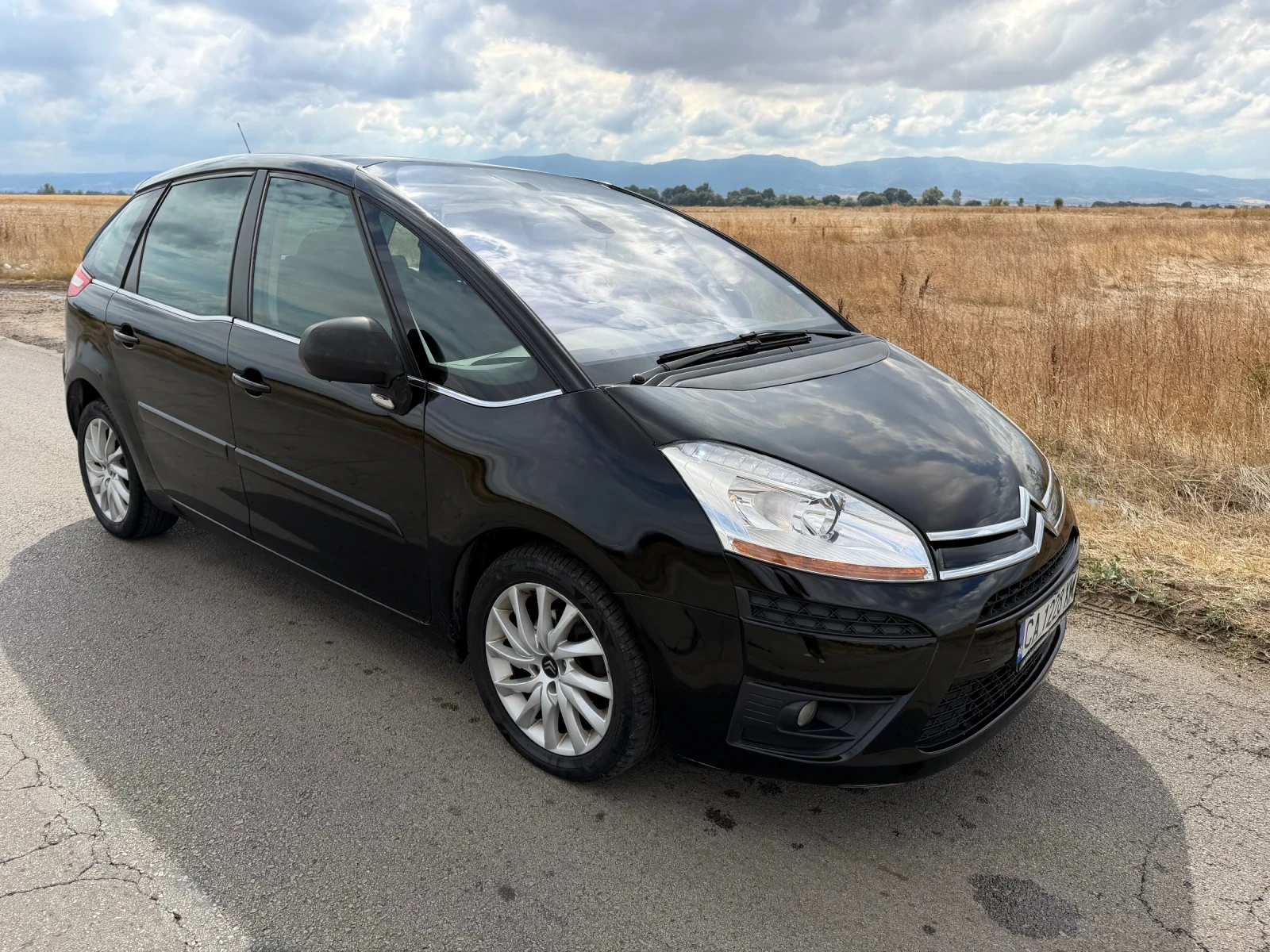 Citroen C4 Picasso 1.6HDI Automatic | Auto.bg — изображение 1 Citroen C4 Picasso 1.6HDI Automatic | Auto.bg — изображение 1