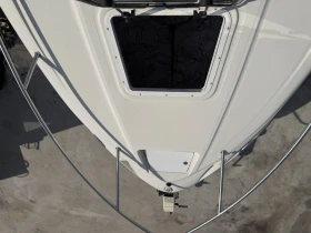 Моторна яхта Regal 1950 LSC | Auto.bg — изображение 15 Моторна яхта Regal 1950 LSC | Auto.bg — изображение 15