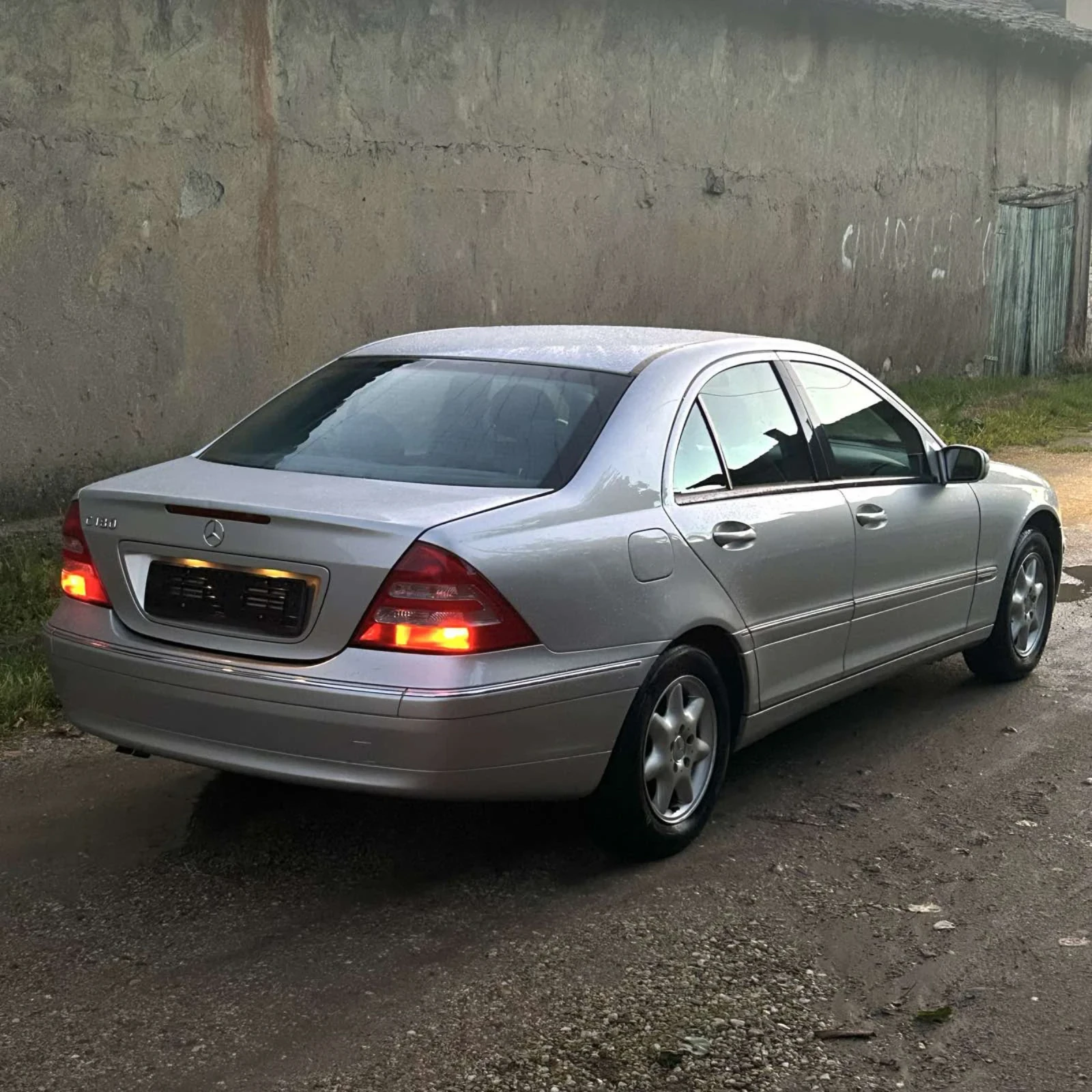 Mercedes-Benz C 180 ELEGANCE - изображение 3 | Auto.bg Mercedes-Benz C 180 ELEGANCE - изображение 3