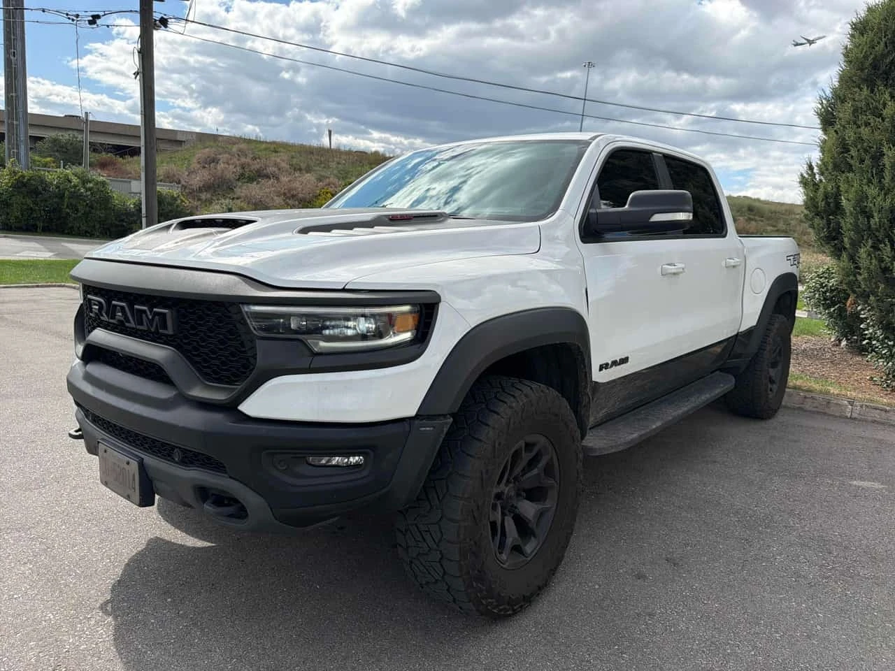 Dodge RAM 1500 * TRX * ПЕРФЕКТЕН* БЕЗ ЗАБЕЛЕЖКИ* | Auto.bg — изображение 1 Dodge RAM 1500 * TRX * ПЕРФЕКТЕН* БЕЗ ЗАБЕЛЕЖКИ* | Auto.bg — изображение 1