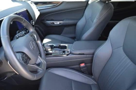 Lexus NX * 350h * CARFAX * - 55000 лв. / 28121.05 € - 70124569 5 | Car24.bg Lexus NX * 350h * CARFAX * - 55000 лв. / 28121.05 € - 70124569 5