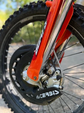 Ktm EXC 300 TPI SIX DAYS | Auto.bg — изображение 7 Ktm EXC 300 TPI SIX DAYS | Auto.bg — изображение 7