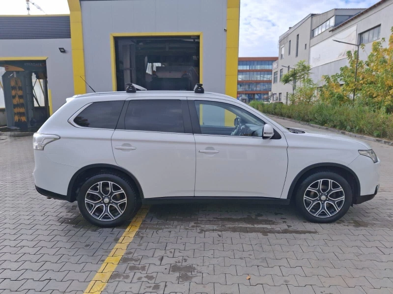 Mitsubishi Outlander - 9699 € / 18969.60 лв. - 54204267 1 | Car24.bg Mitsubishi Outlander - 9699 € / 18969.60 лв. - 54204267 1