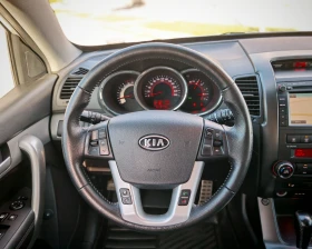 Kia Sorento 6+ 1* АВТОМАТ* КАМЕРА* КОЖА* НАВИ - 16900 лв. / 8640.83 € - 88617919 13 | Car24.bg Kia Sorento 6+ 1* АВТОМАТ* КАМЕРА* КОЖА* НАВИ - 16900 лв. / 8640.83 € - 88617919 13