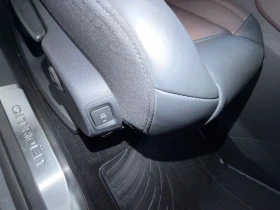 Citroen C5 Aircross Неразличима от нова! - 13500 € / 26403.70 лв. - 75408793 12 | Car24.bg Citroen C5 Aircross Неразличима от нова! - 13500 € / 26403.70 лв. - 75408793 12