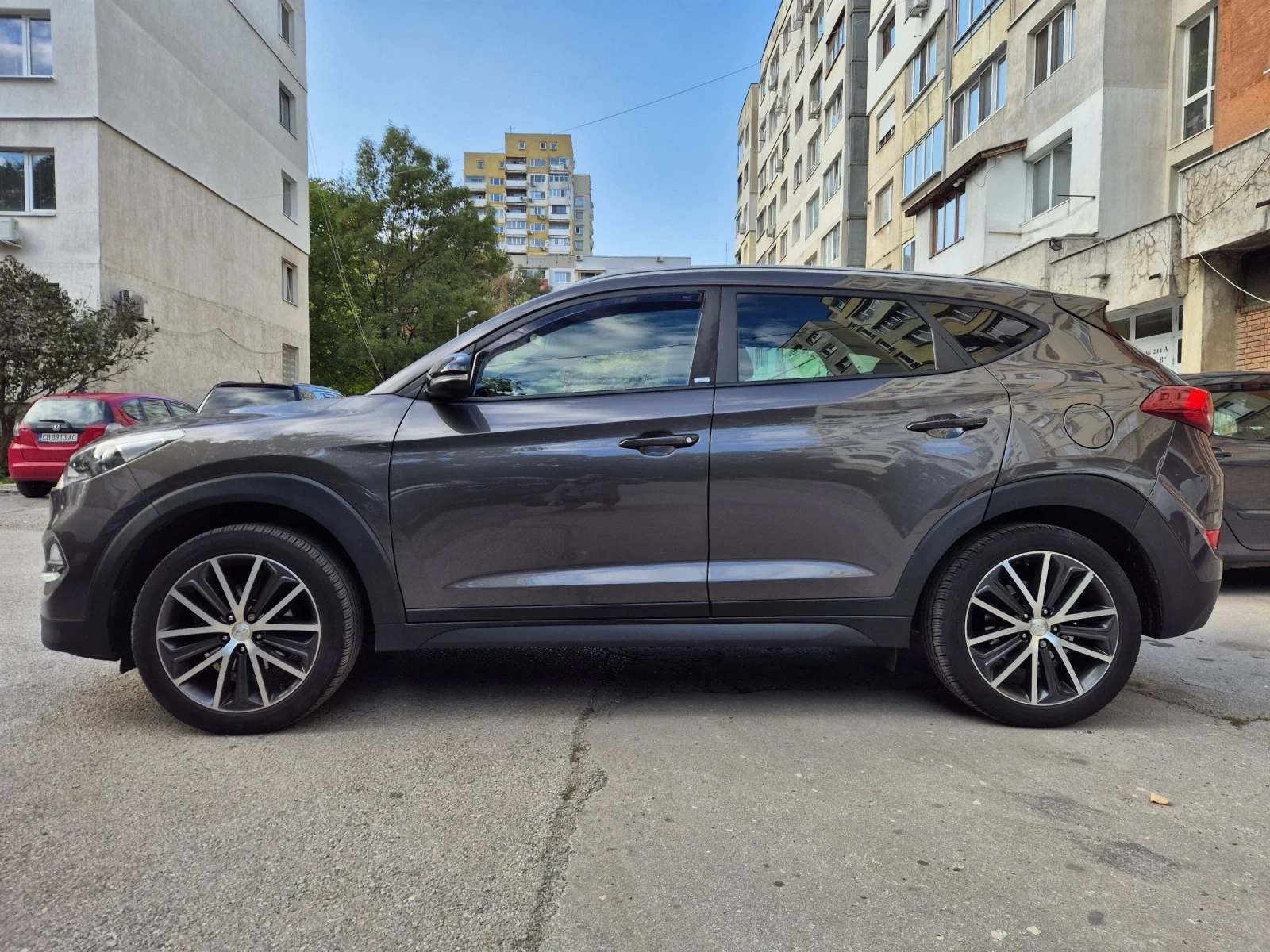 Hyundai Tucson 1.6 TGDI - изображение 3 | Auto.bg Hyundai Tucson 1.6 TGDI - изображение 3