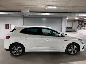 Renault Megane undefined | Auto.bg — изображение 3 Renault Megane undefined | Auto.bg — изображение 3