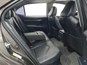 Toyota Camry Hybrid* ПОДГРЕВ* ШИБЕДАХ* КАМЕРА | Auto.bg — изображение 11 Toyota Camry Hybrid* ПОДГРЕВ* ШИБЕДАХ* КАМЕРА | Auto.bg — изображение 11