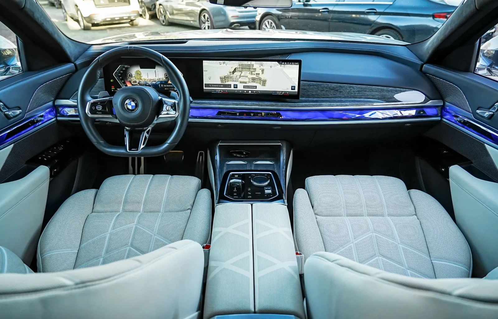 BMW 740 M-Sport xDrive MhEV, Massage, B/W - изображение 5 | Auto.bg BMW 740 M-Sport xDrive MhEV, Massage, B/W - изображение 5