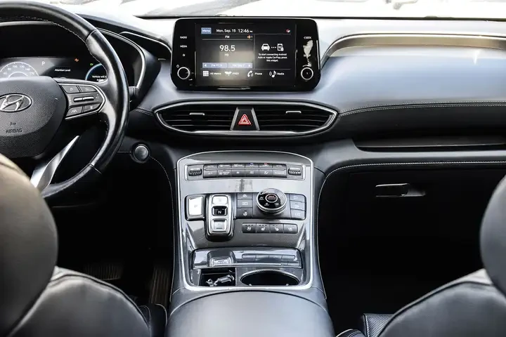Hyundai Santa fe LUXURY/PLUG-IN/PANO/ADAPTIVE CRUISE - изображение 10 | Auto.bg Hyundai Santa fe LUXURY/PLUG-IN/PANO/ADAPTIVE CRUISE - изображение 10