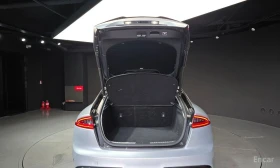 Kia Stinger * 3.3T* AWD* GT* ПОДГРЕВ* ОБДУХВАНЕ* ПАНОРАМА* HEA | Auto.bg — изображение 17 Kia Stinger * 3.3T* AWD* GT* ПОДГРЕВ* ОБДУХВАНЕ* ПАНОРАМА* HEA | Auto.bg — изображение 17