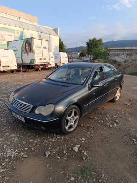 Снимка Mercedes-Benz C 270